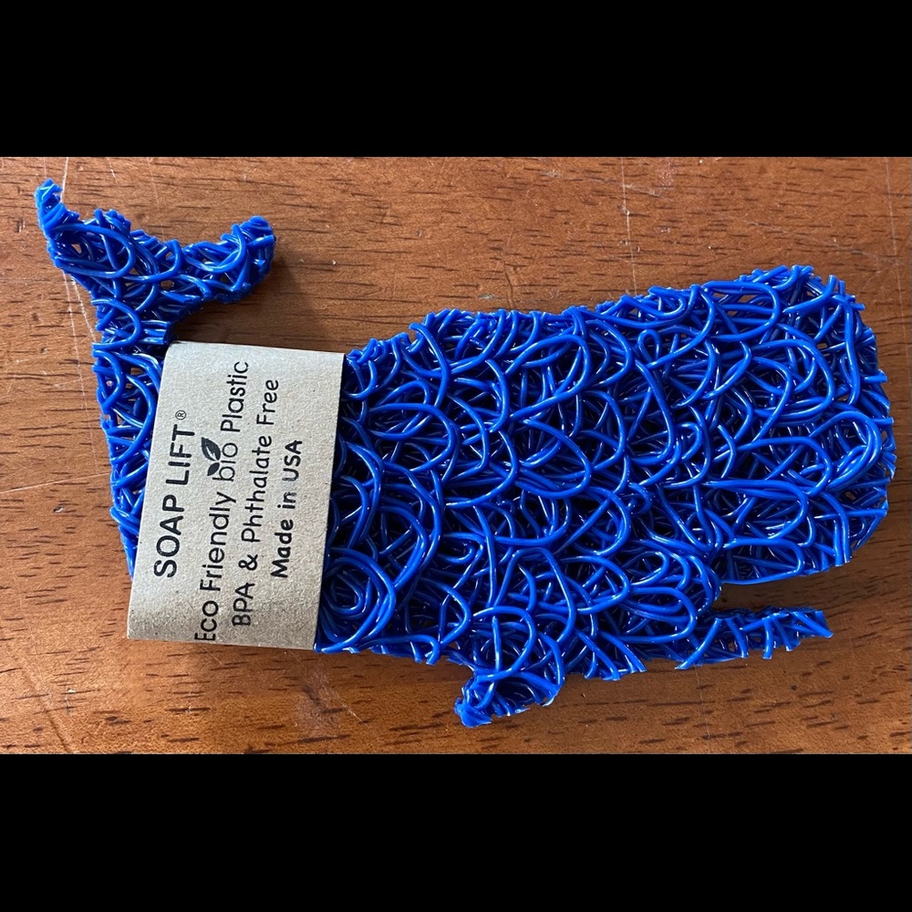 Blue Whale Soap Lift